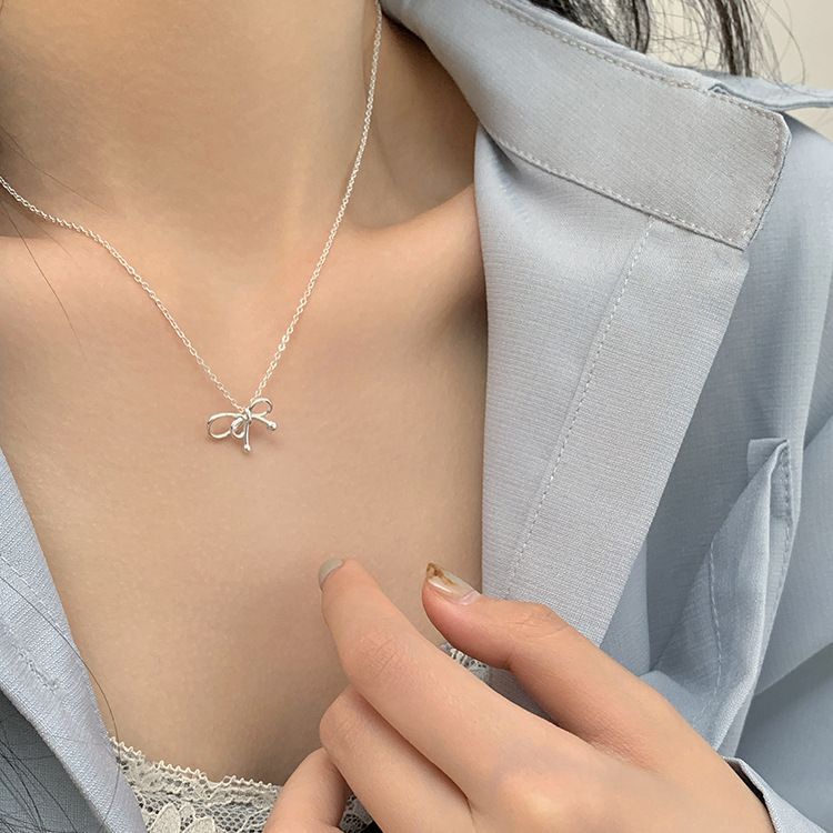 Collana con nodo a farfalla in argento da donna, stile Ins, temperamento semplice e dolce, design di alta qualità, regalo squisito per_voghion.com