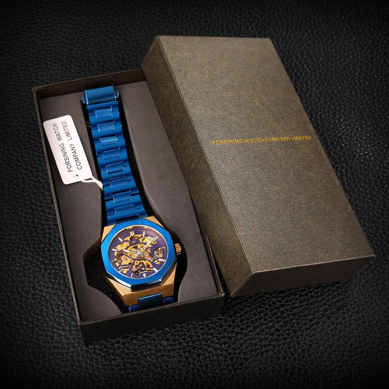 Montre mécanique automatique squelette tendance pour homme avec fonction heure universelle, boîtier en acier inoxydable de 41 mm, verre minéral, bracelet en alliage_voghion.com