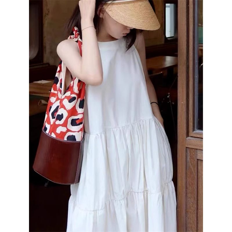 Abito lungo da donna bianco in stile francese Tea Break, estate 2025, con gilet e spalline da fata per le vacanze in spiaggia_voghion.com