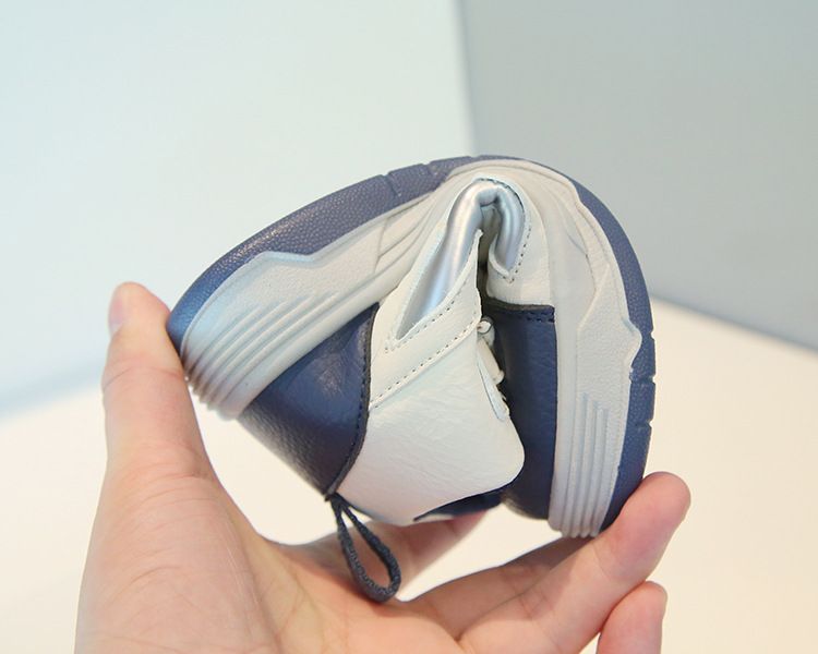 XUANMU Nieuwe kindersneakers lente/herfst jongens antislip hoge hulp casual board schoenen meisjes lichtgewicht comfortabele zachte zool flats XF0004_voghion.com