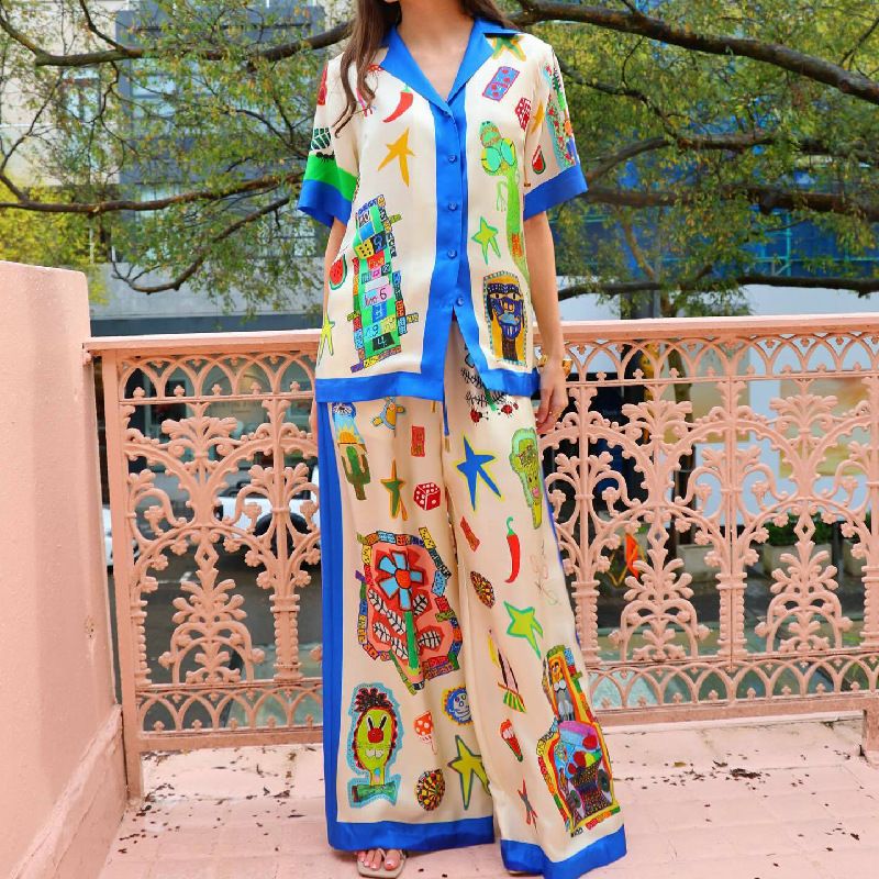 Vêtements pour femmes, chemise à revers en satin imprimé graffiti, manches courtes + pantalon, costume deux pièces décontracté_voghion.com