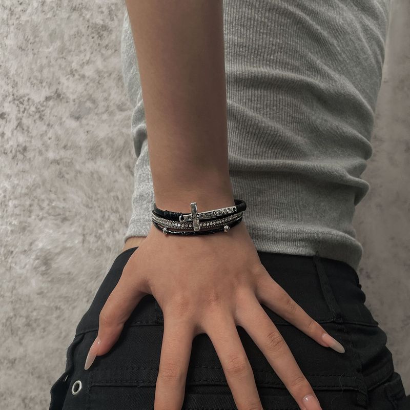 Bohemian Cross Multi-layer Nieuwe exotische etnische stijl Strass leren armband High-end gevoel_voghion.com