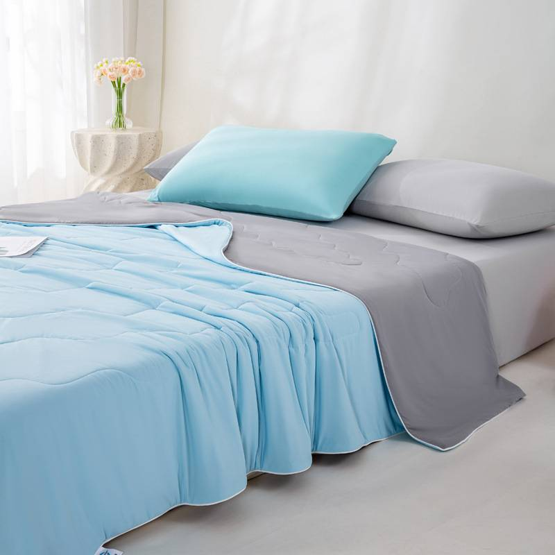 Ice Cream Cooling Summer Blanket - Ultra Soft & Lightweight Machine Washable Air Conditioning Duvet With Ice Silk Fabric_voghion.com