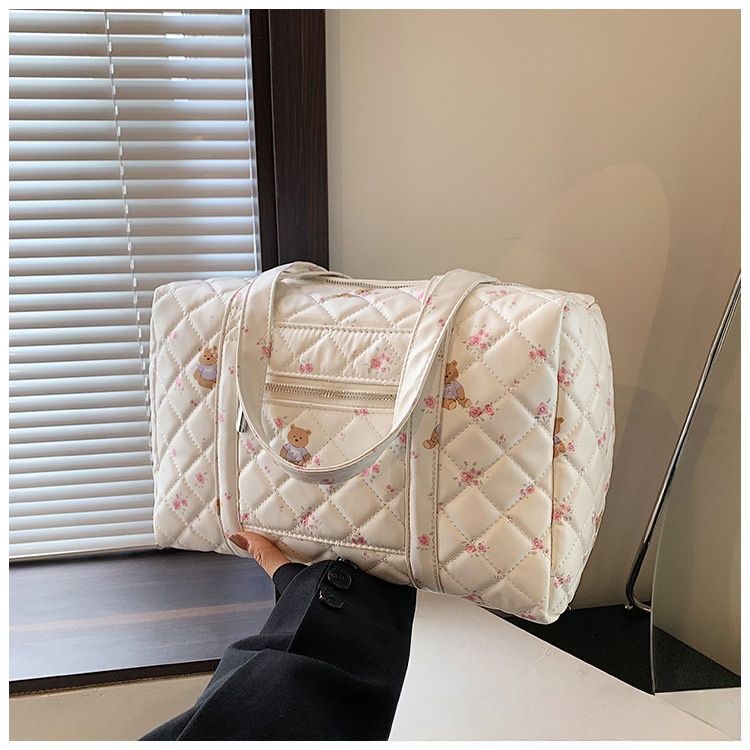 Stylish Oversized Tote Bag – Versatile Underarm Shoulder Bag For Women (White, Spacious Zip-Top, Soft PU Leather, Dual Straps)_voghion.com