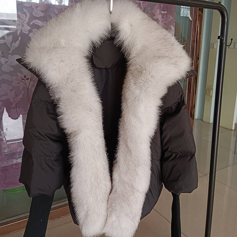Abbigliamento da donna Giacca calda invernale da donna in vera pelliccia di procione con collo in vera pelliccia_voghion.com