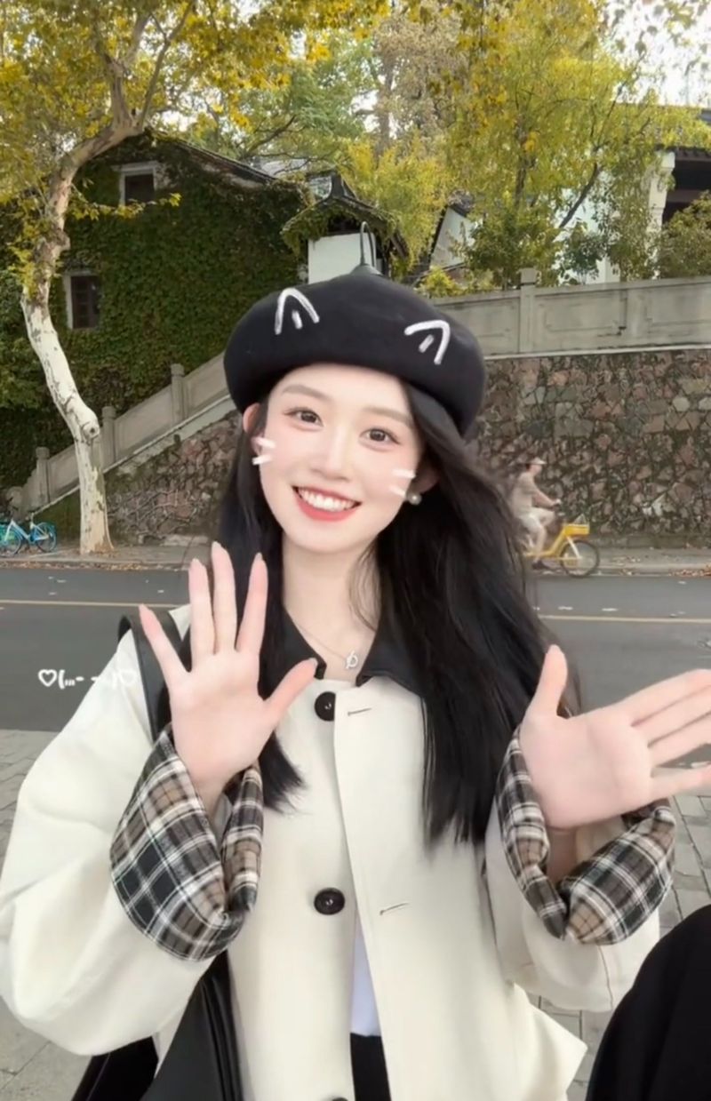 Mantel Für Frauen 2025 Frühling Und Herbst Neue Kleine Größe Casual Hepburn Stil High-end-Gefühl_voghion.com