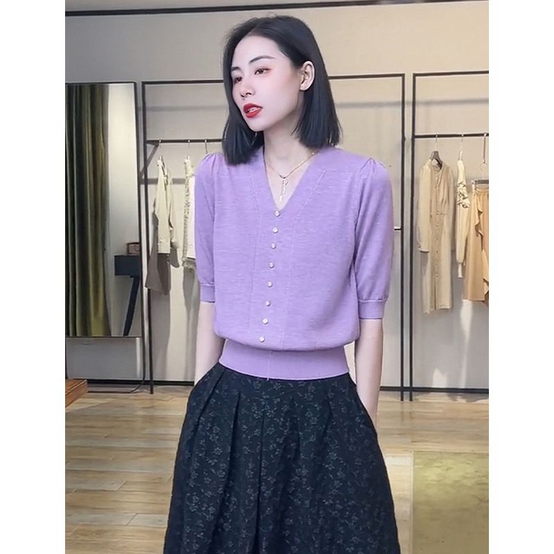 Maglione francese a maniche corte in seta ghiacciata per donna, estivo, nuovo design con bottoni in madreperla, di nicchia, ampio e aderente._voghion.com