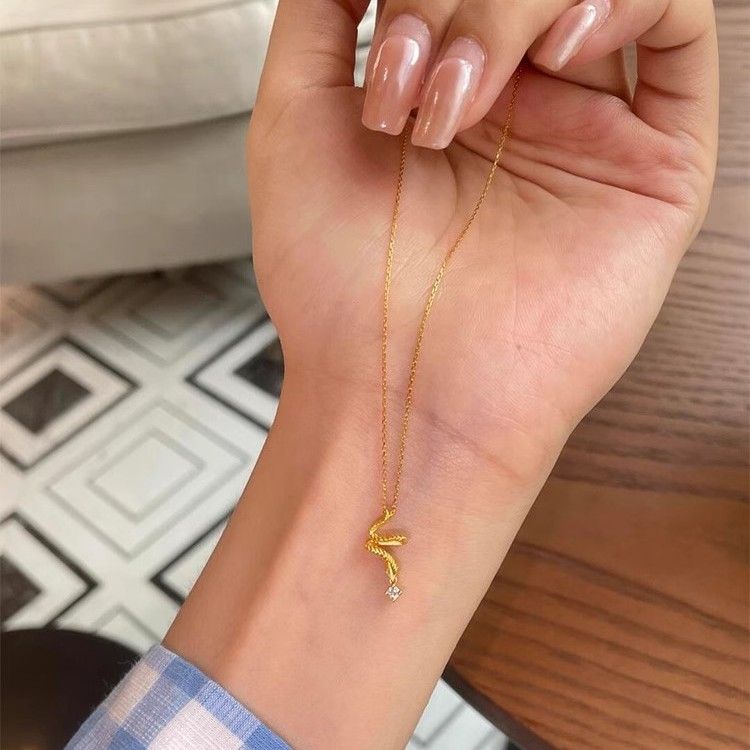Golden Curly Necklace Versatile Personality High-Value Micro-Inlaid Zircon Zodiac Nake Year Clavicle Chain Gift_voghion.com
