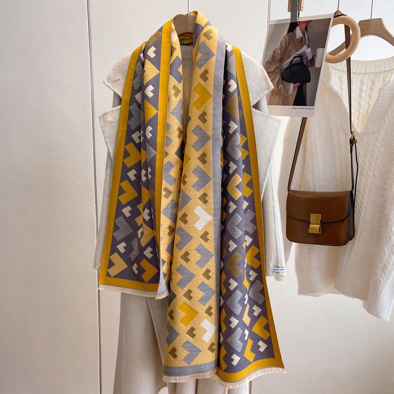 Summer New Geometric Cashmere Scarf Women's Shawl Cloak Fashion Ethnic Style Split Warm Tassel Blanket_voghion.com