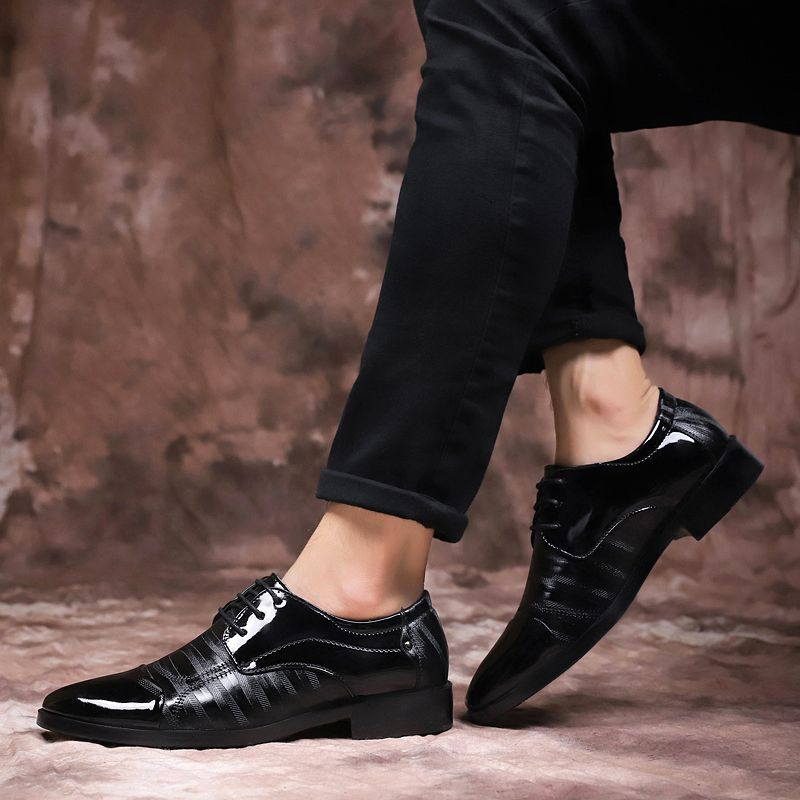 Zapatos de cuero puntiagudos de negocios para hombres de alta calidad, zapatos formales_voghion.com
