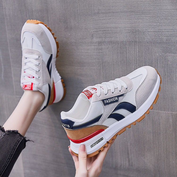 2023 Spring New Ins Forrest Gump Shoes Scarpe sportive da studente traspiranti femminili Versione coreana Scarpe casual da donna comode con la suola spessa_voghion.com