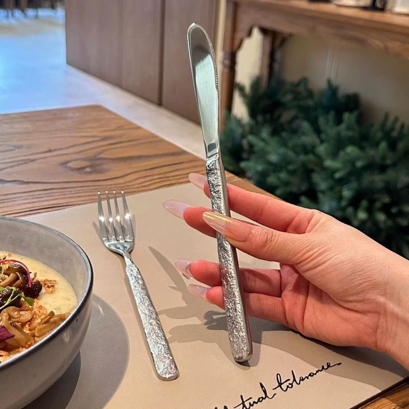 Stoviglie di lusso di alta qualità, creative rock, coltello e forchetta da bistecca per uso domestico, acciaio inossidabile di alta qualità, stile occidentale, da pranzo_voghion.com