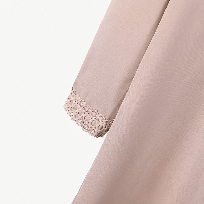 Modern muslimsk damoutfit i två delar - Långärmad spetstopp och enfärgade byxor för vår/höst_voghion.com