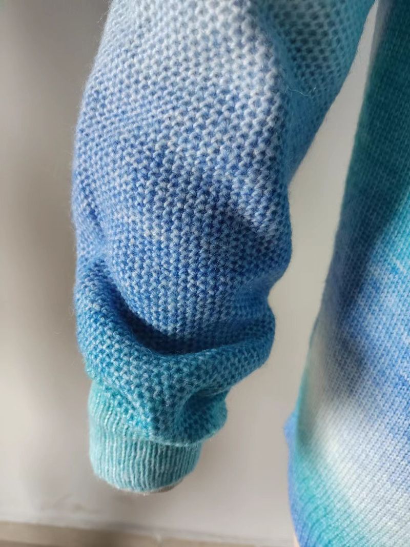 Pullover für Damen 2024 neuer unregelmäßiger Farbverlauf-Regenbogen-V-Ausschnitt-Mohair-Strickpullover_voghion.com