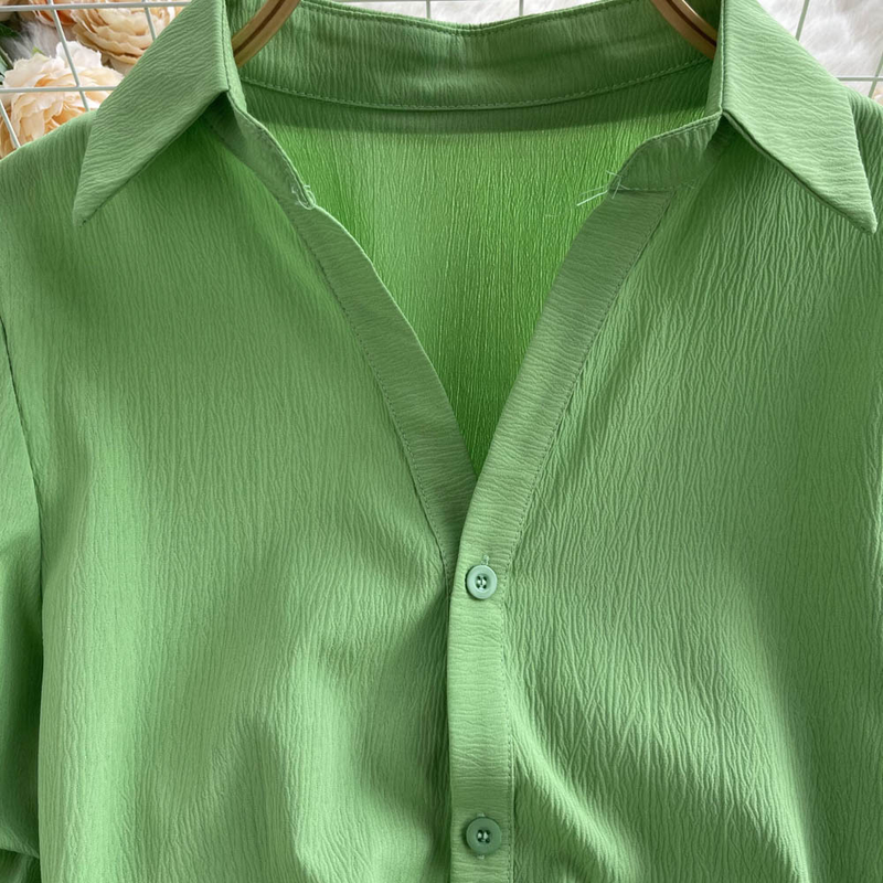 Camicie da donna con maniche a sbuffo, camicie sciancrate, corte, chic, eleganti, belle, eleganti, bianche_voghion.com
