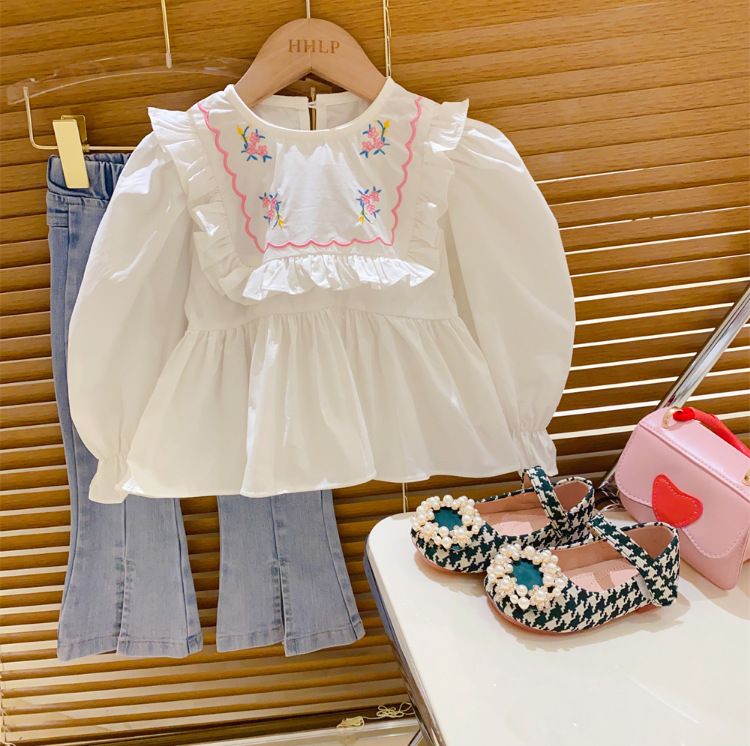 Abbigliamento per bambini Ragazze Colletto in pizzo ricamato Maniche a tromba Maglietta per neonati Jeans con spacchi Set due pezzi_voghion.com