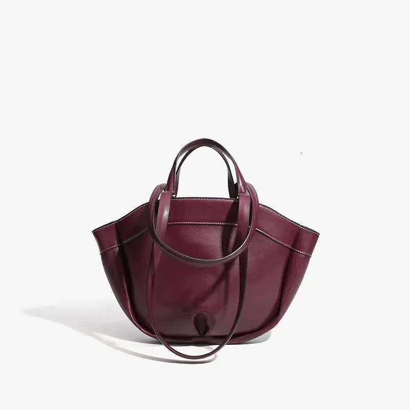 Borsa da lavoro alla moda e di grande capacità, borsa della spesa monospalla marrone del 2025 firmata, nuova._voghion.com