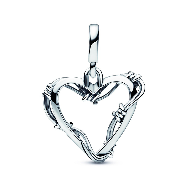 Fashion ME Wire Heart Medallion_voghion.com