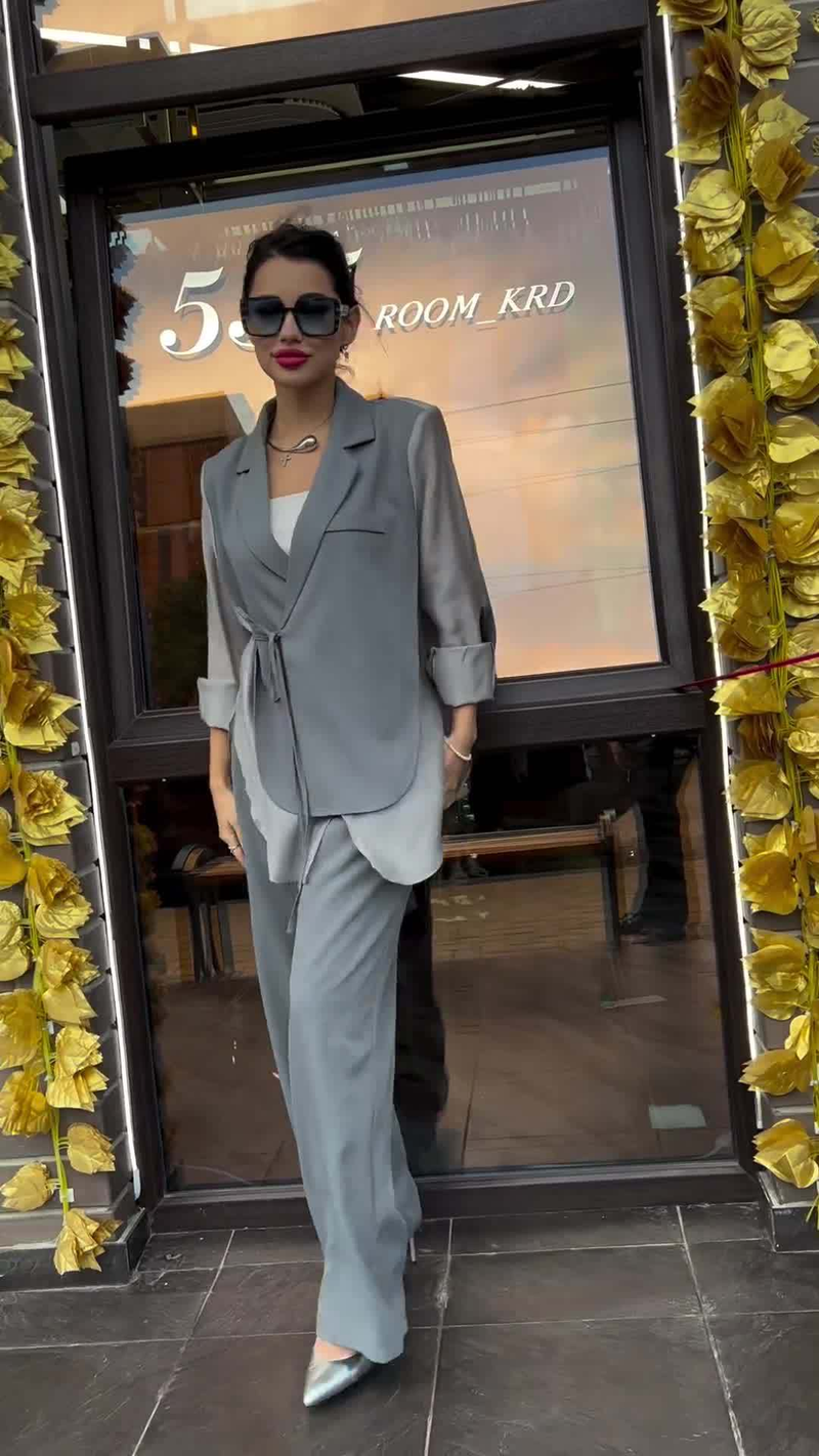 Damenbekleidung Große Größen Temperament Anzüge Frühherbst Professionelle Abendgarderobe Ärmellose Anzugkragenjacke Dreiteiliger Anzug_voghion.com