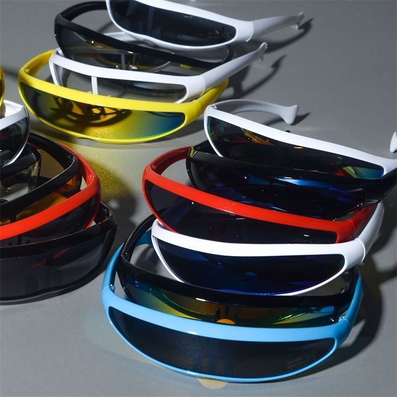 Cyberpunk Futuristic Rectangular One-piece Narrow Frame Ins Trendy Men's Hot Girl Hip-hop Laser Sunglasses_voghion.com