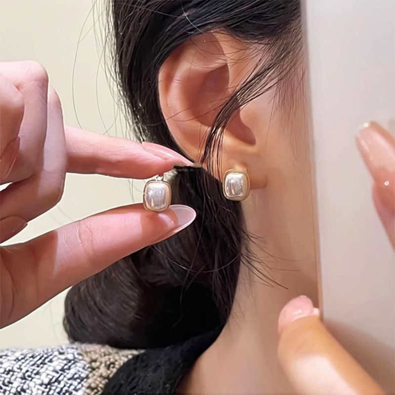 Orecchini a clip con perline quadrate di alta qualità per donna 2023, eleganti e versatili_voghion.com