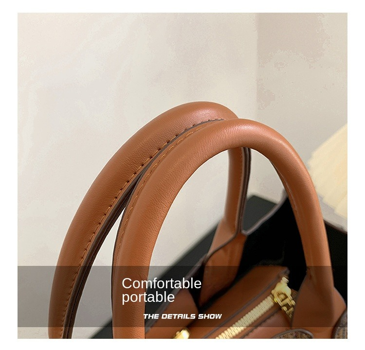 Retro versatile large capacity fashion printing handheld shoulder tote bag_voghion.com