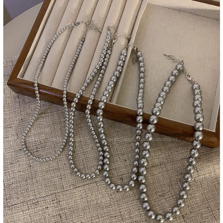 French Silver Gray Glass Pearl Necklace with Layered New Cool Style Neckchain Light Luxury and Small to Medium High end_voghion.com