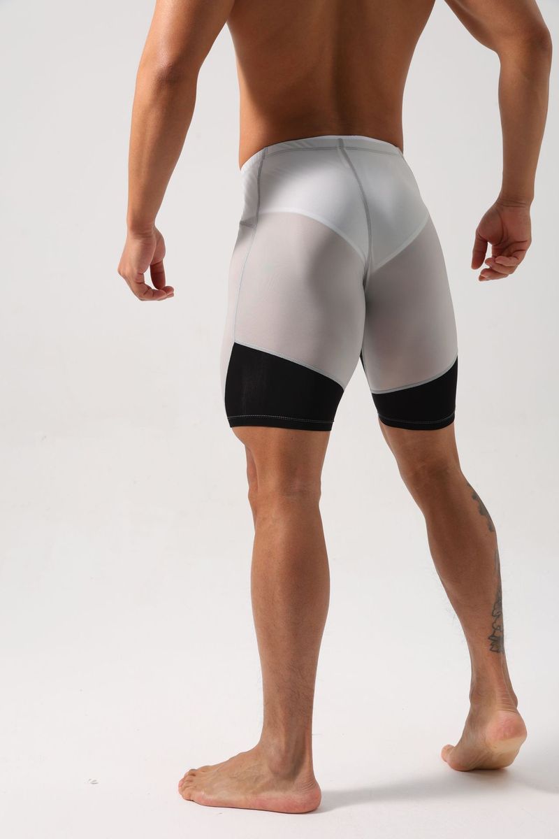 Abbigliamento da uomo, collant fitness color carne, comodi e super elasticizzati_voghion.com