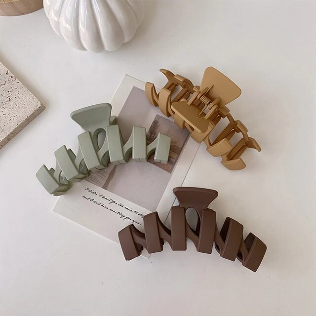 2023 grande clip di capelli di squalo coda di cavallo per le donne clip di artiglio coreano capelli spessi colore solido granchio clip di capelli barrettes крабик для волос_voghion.com