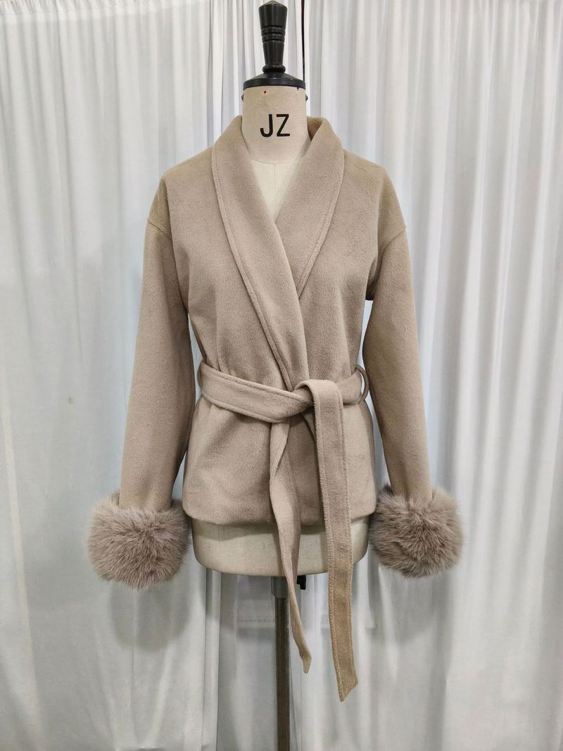 Trenchcoat aus Wollmischung – Langer Damenmantel mit übergroßem Revers und Gürteldetail für elegante und lässige Kleidung_voghion.com