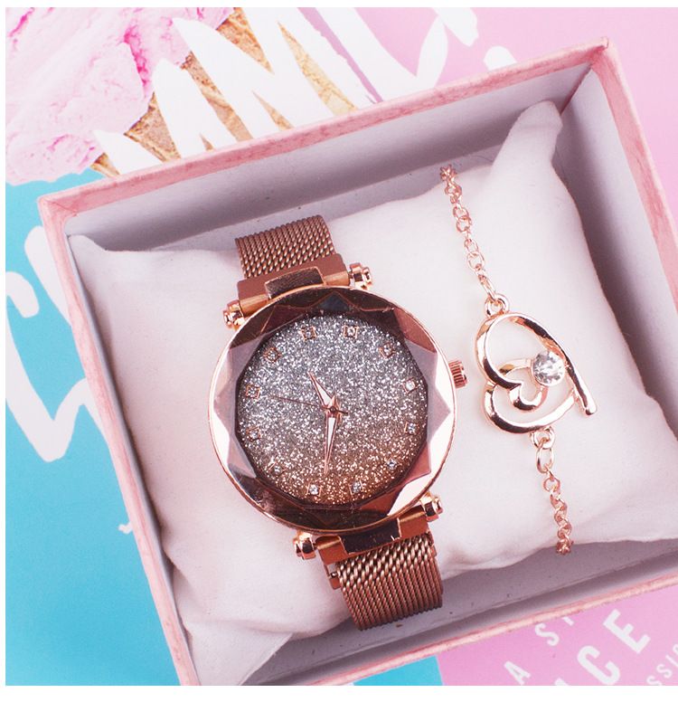Women's Watch new diamond magnet WeChat drainage fashion magnetic magnet watch Wristwatch_voghion.com