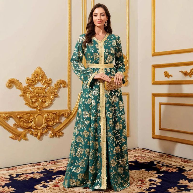 Elegáns, temperamentumos, köntösmintás női hosszú ruha_voghion.com