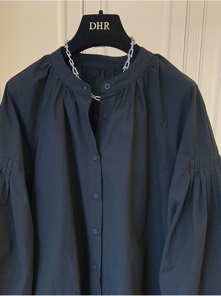 Camicia a maniche lunghe a sbuffo retrò con pieghe da donna e scollo a V_voghion.com
