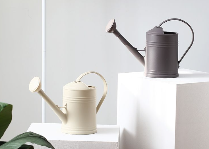 Vintage Long Spout With Sprinkler For Home Gardening Thickened Large Capacity Flower Watering Can_voghion.com