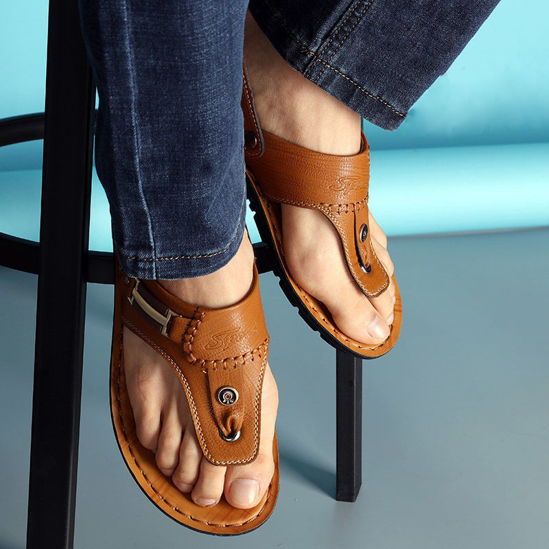 Sandali nuovi per l'estate 2025, infradito antiscivolo a doppio uso, scarpe casual per giovani alla moda con punta a clip_voghion.com