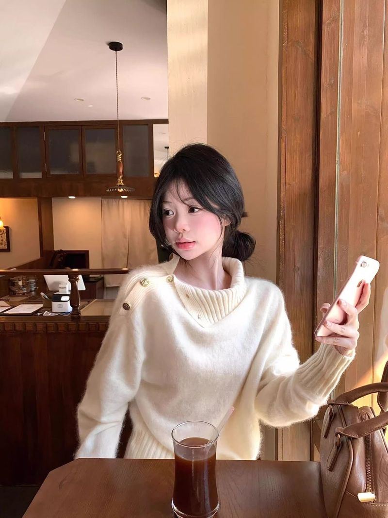 girl Lazy Style High-End Design Turtleneck Sweater Women, Loose Fit For Autumn Winter, Soft And Cozy Pullover White Top_voghion.com