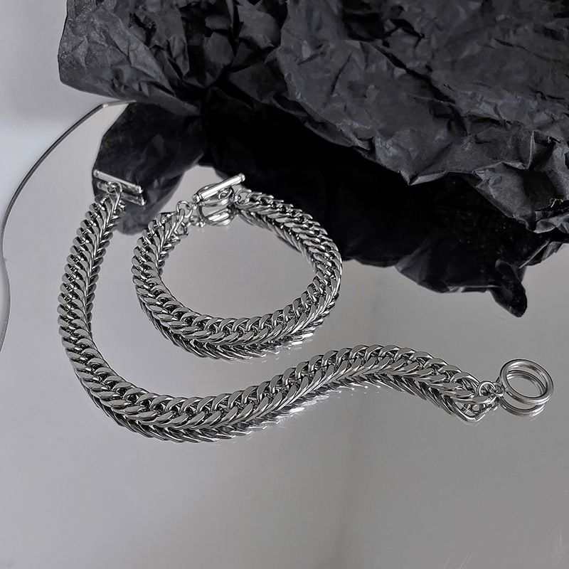 Bracciale di lusso in stile minimalista per donna, design sensato, elegante e semplice catena cubana spessa OT, gioiello unisex_voghion.com