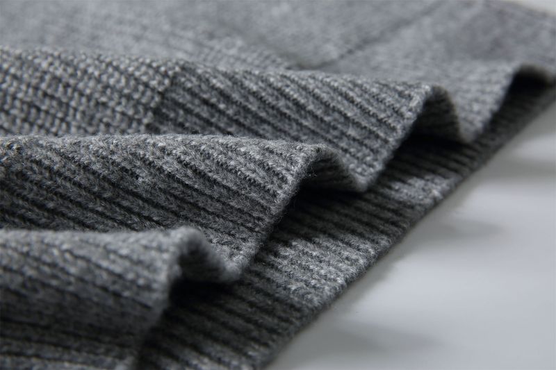 Maglione con collo alto e mezza zip 2025 per uomo, stile casual, base pullover, maglieria autunnale e invernale_voghion.com