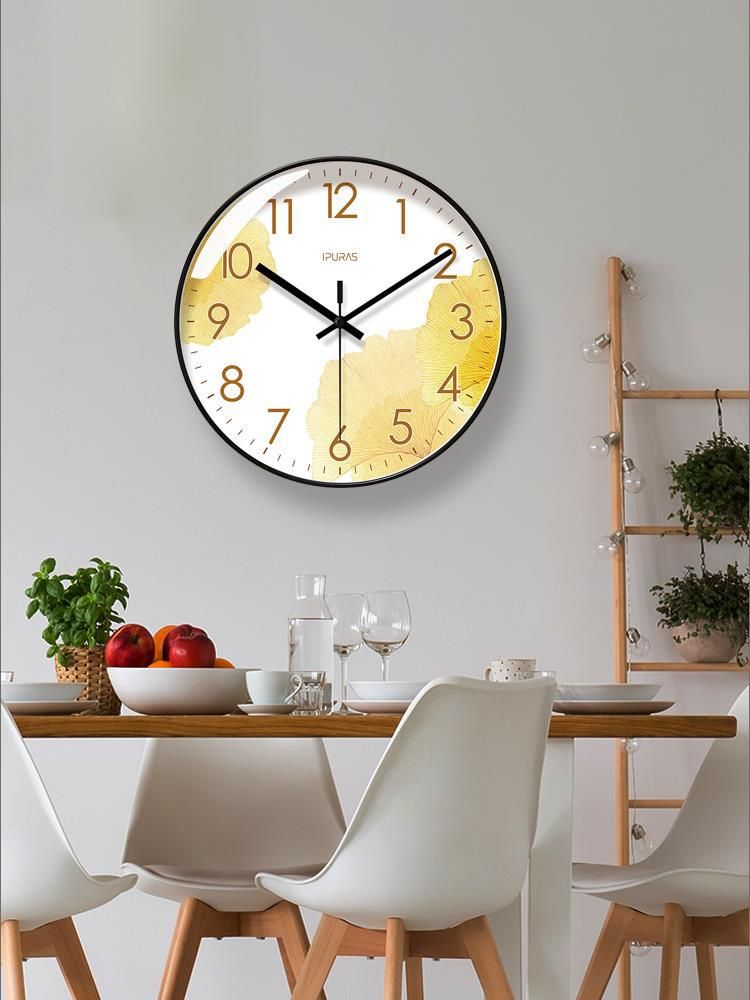 Yipula 6234 Wanduhr im goldenen Ginkgo-Stil für das Wohnzimmer, schlichter nordischer Stil, leise, Sekundenzeiger, Quarzuhr_voghion.com
