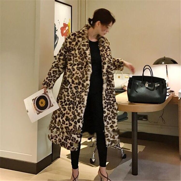 Dammemoud am laange Mantel, flauschegen, all-matching Trenchcoat_voghion.com