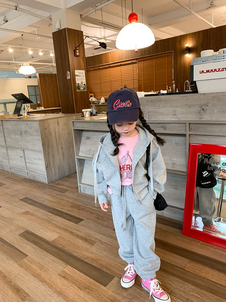 Girls' Hooded Sweater Set – Cozy Cotton Jacket & Jogger Pants For Playful Kids (Ages 3-8, Pink & Grey)_voghion.com