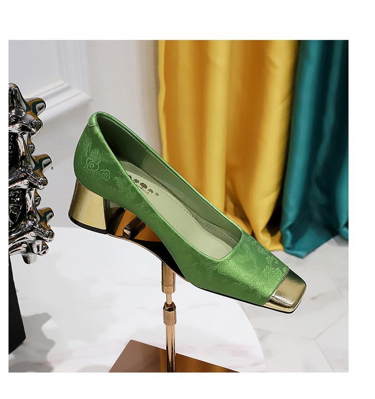 5288-8 Stil Damenschuhe, Luxus, elegant, dicker Mittelabsatz, heller Mund, farblich blockierte quadratische Zehenpartie, bestickte Seide,_voghion.com