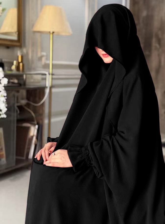 Muslimisches einfarbiges Gewand mit Glockenärmeln, zweiteiliges Set für Frauen mit großem Hijab und Rock P402_voghion.com