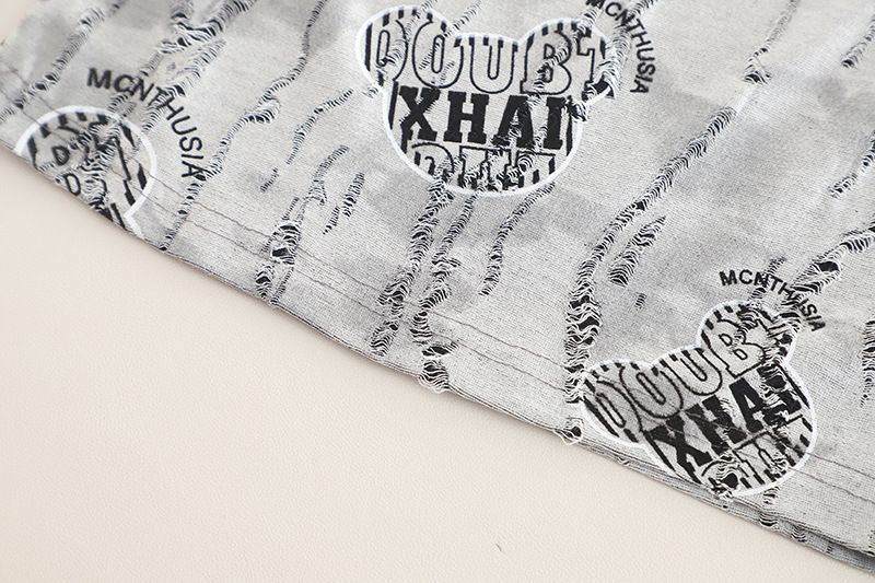 Sommerkleid 2025 Neues Kinderjungen-Baby-Bärenkopf-Piercing Kurzarm-Zweiteiler_voghion.com