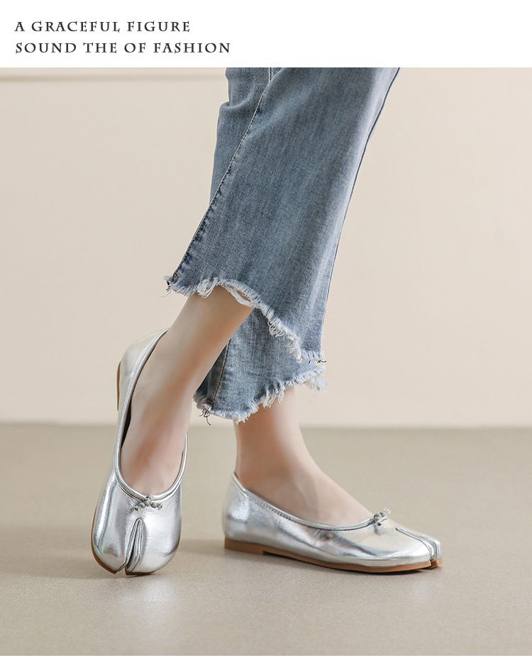 French Mary Jane Shoes Women's One-pedal Pig's Trotters Split-toe Flat-soled Single Shoes Soft-soled Shallow Mouth Large-size Women's Shoes_voghion.com