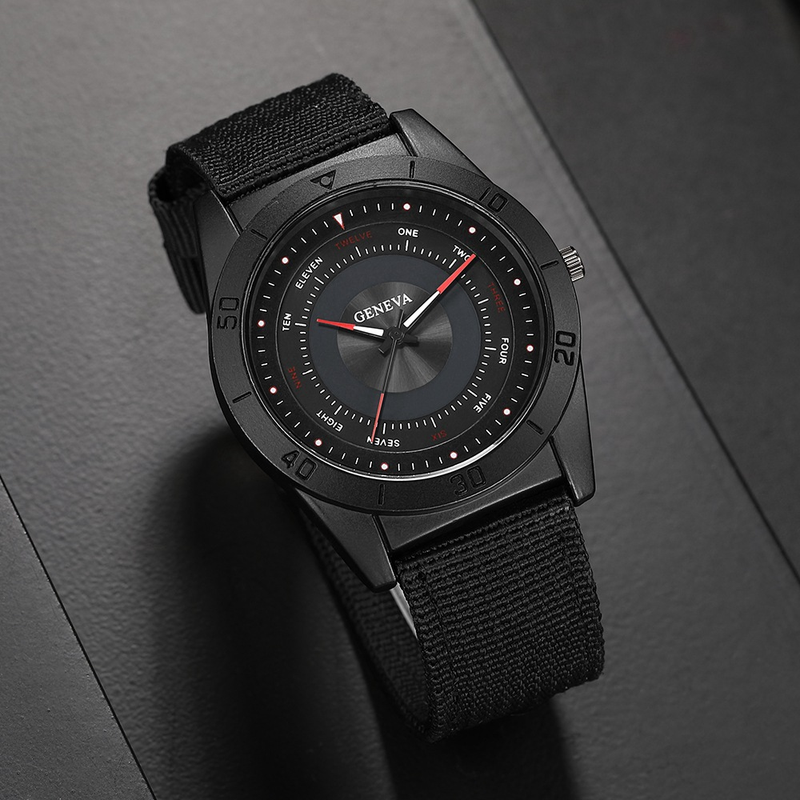 Neue leichte Armbanduhr mit Nylonarmband, personalisierter Live-Streaming-Verkauf, Sportuhr mit Silikonband für Herren_voghion.com