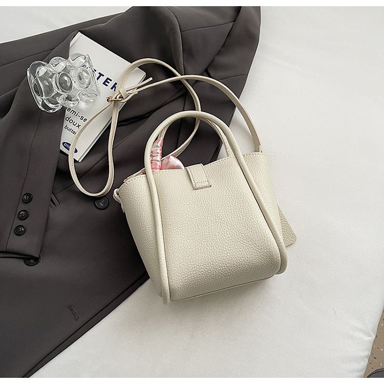 Borsa a mano con chiusura francese tinta unita per donna 2024 nuova borsa a tracolla elegante con tracolla singola e fiocco a farfalla_voghion.com