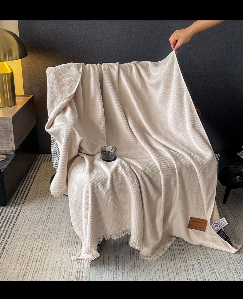 Coperta regalo di lusso per divano, aria condizionata, luce per pisolino da ufficio, in cotone a fibra lunga, per il commercio estero e transfrontaliero_voghion.com