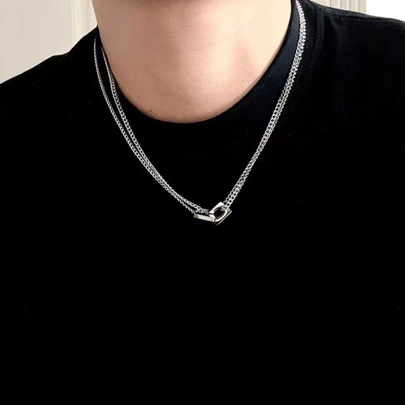 Square Ring Interlocking Double-layer Necklace Trendy Collarbone Chain For Men_voghion.com