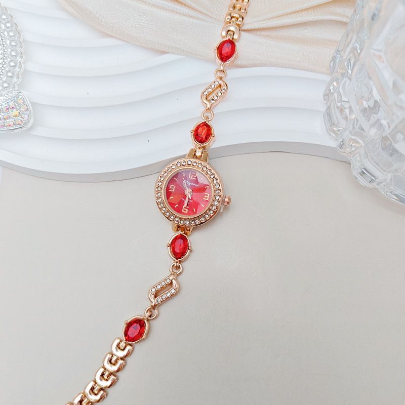 2025 New Style Chalcedony Inlaid Diamond Fashion High-Quality Texture Colorful Quartz Bracelet Women's Watch_voghion.com